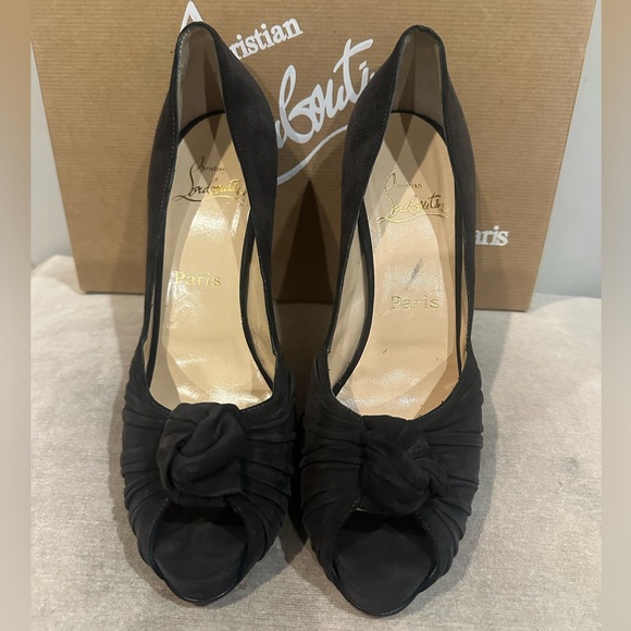 Christian Louboutin High Heel Pumps - Picture 2 of 10